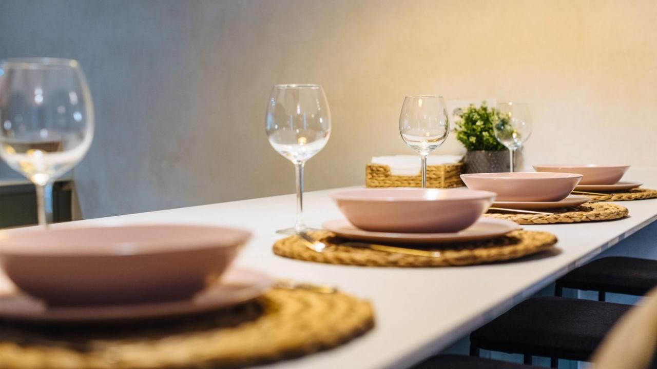 Rocio Suites Apartments Sewilla Zewnętrze zdjęcie